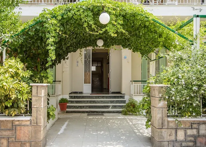 Mitrou Vasiliki * Loutra Edipsou (Evia)